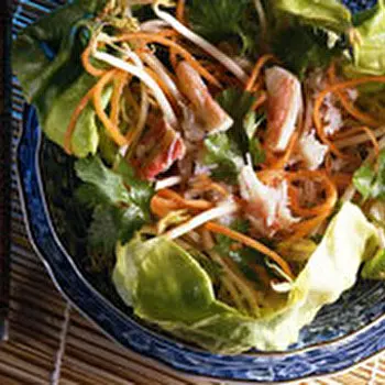 Salade chinoise au crabe
