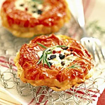 Mini tartes tatin de tomate et chèvre