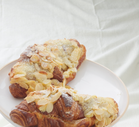 Croissants frangipane et amande - 3.75€