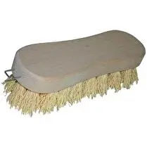 Cora, Brosse à laver chiendent