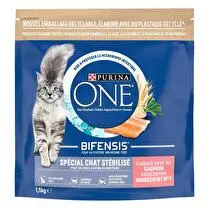Purina, Croquettes spécial chat stérilisé riche en saumon