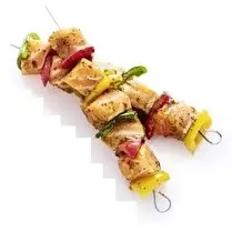 Votre poissonnier propose, brochette de saumon poivron marinade thym citron