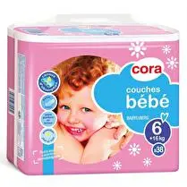 Cora, Couches baby T6 géant