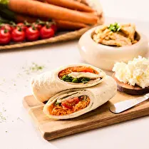 Fabriqué dans nos ateliers, Mini wrap poulet carotte