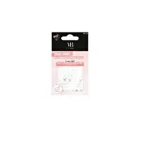 MB, Strass d'ongles