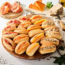 Votre charcutier propose, Navettes saumon fumé, jambon cru, rillette de porc, mimolette x 20