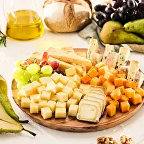 Fabriqué dans nos ateliers, Planche apéro fromagère - 5 à 7 personnes