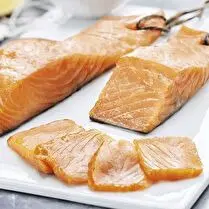 Cuisiné dans nos ateliers, Pavé de saumon fumé