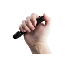 Energizer, Lampe torche compact X-focus à led + 2 piles AA fournies
