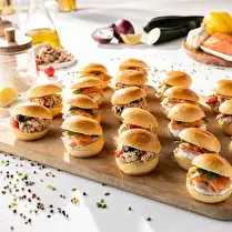 Votre poissonnier propose, Plateau assortiment mini burger duo nordique et mini bagnat x 20