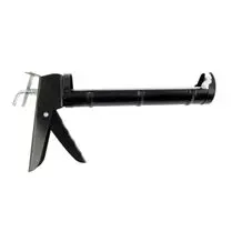 Carrefour, Pistolet à cartouche