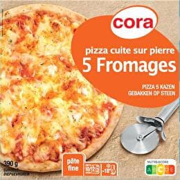 CORA Pizza aux 4 fromages cuite sur pierre