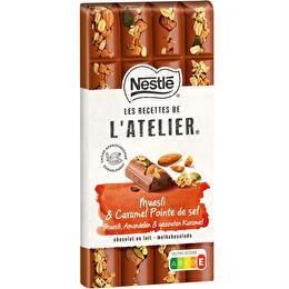 LES RECETTES DE L'ATELIER NESTLÉ Tablette de chocolat au lait muesli et caramel pointe de sel