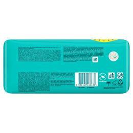 PAMPERS Couches baby dry géant taille 4+